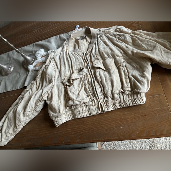 Zara Jackets & Blazers - Zara sand linen bomber jacket